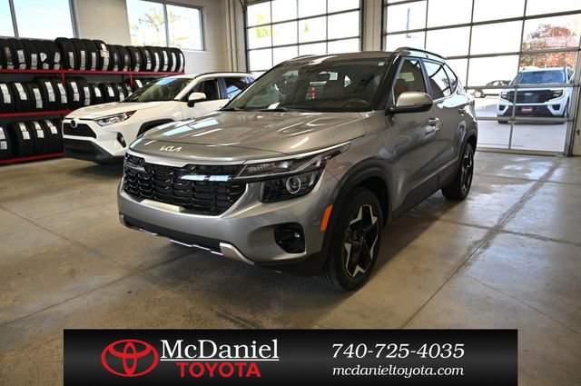 Used 2024 Kia Seltos EX AWD/4WD image 1