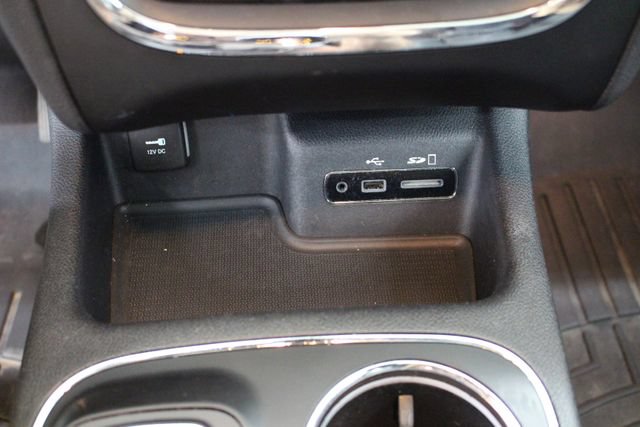 Used 2015 Dodge Durango Limited w/ Blacktop Package AWD/4WD image 31
