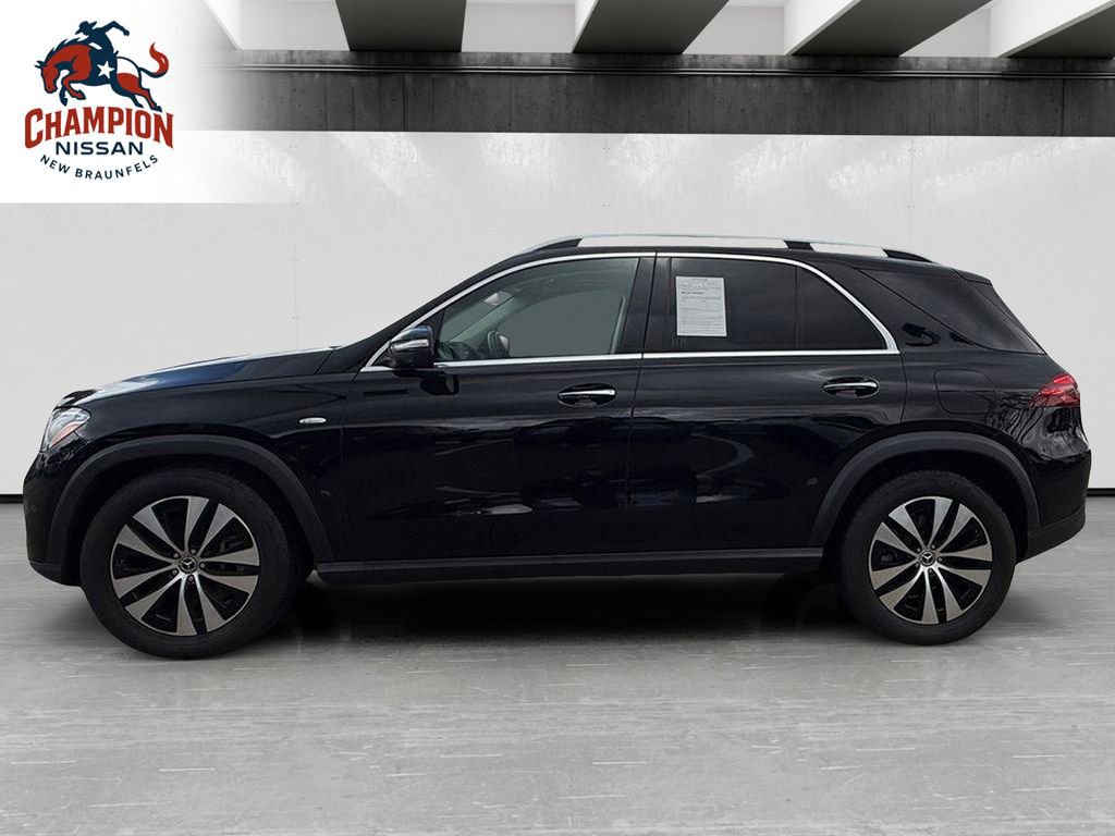 Used 2025 Mercedes-Benz GLE 450e 4MATIC image 2