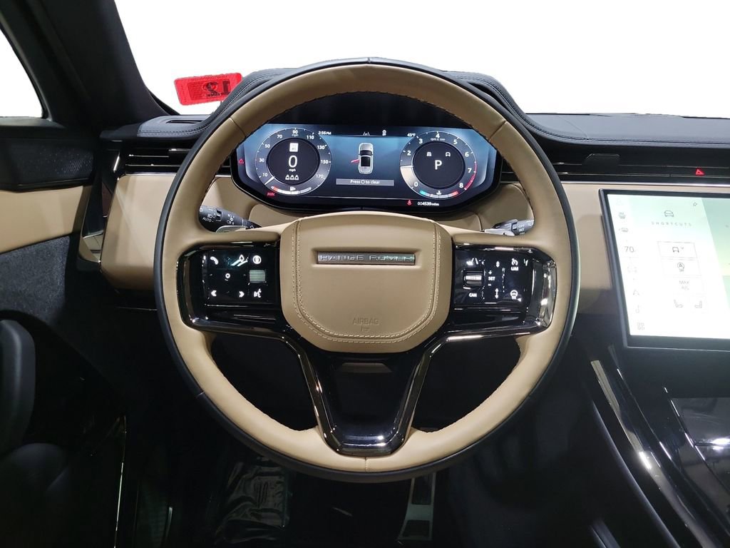 Used 2025 Land Rover Range Rover Sport Dynamic SE image 24