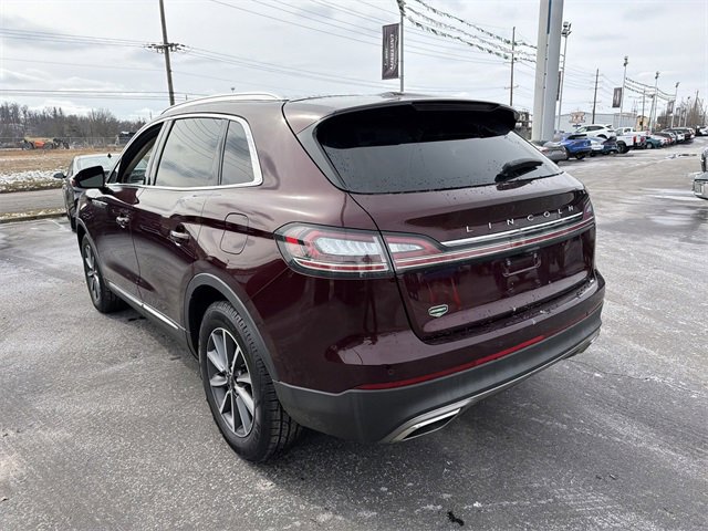 Used 2022 Lincoln Nautilus FWD image 5