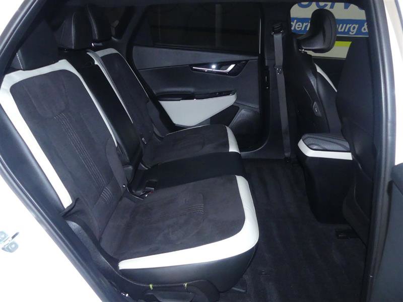 Used 2024 Kia EV6 GT-Line AWD/4WD image 26