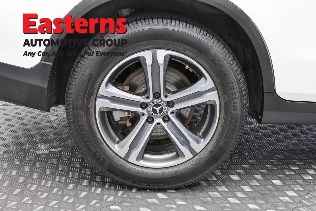 Used 2019 Mercedes-Benz GLC 300 4MATIC image 32