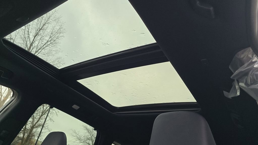 New 2026 INFINITI QX60 Sport image 3