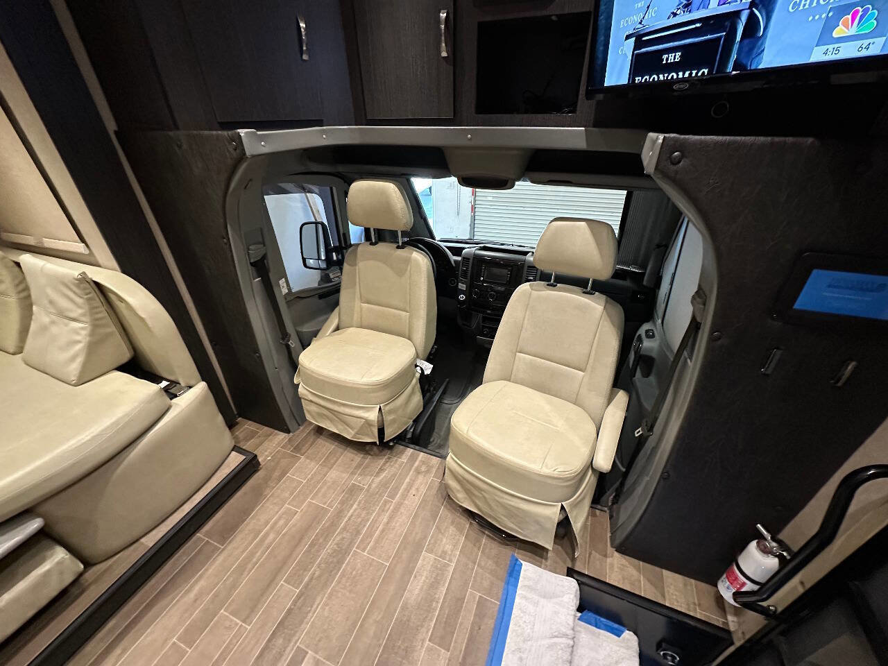 Used 2017 Mercedes-Benz Sprinter 3500 image 17