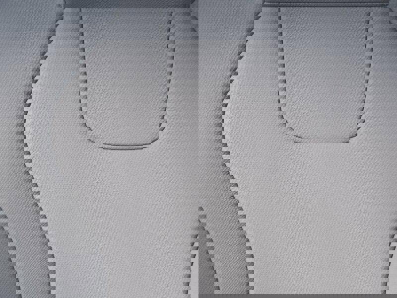 Certified 2025 Hyundai Elantra SE image 17