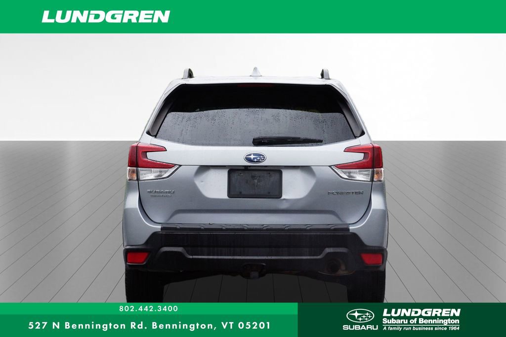 Used 2020 Subaru Forester Premium image 4