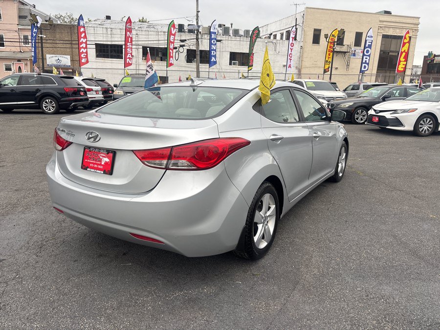 Used 2013 Hyundai Elantra GLS w/ Preferred Pkg FWD image 7