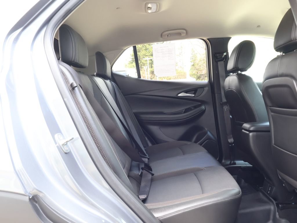 Used 2021 Buick Encore GX Preferred w/ Cold Weather Comfort Package image 28
