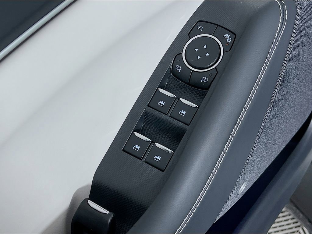 Used 2024 Ford Mustang Mach-E Premium image 22