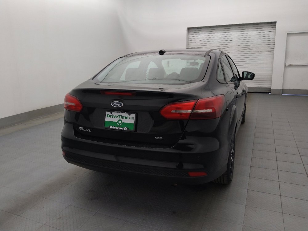 Used 2017 Ford Focus SEL image 7