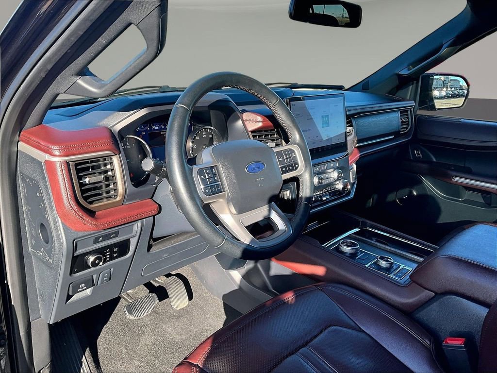 Used 2024 Ford Expedition Limited AWD/4WD image 20