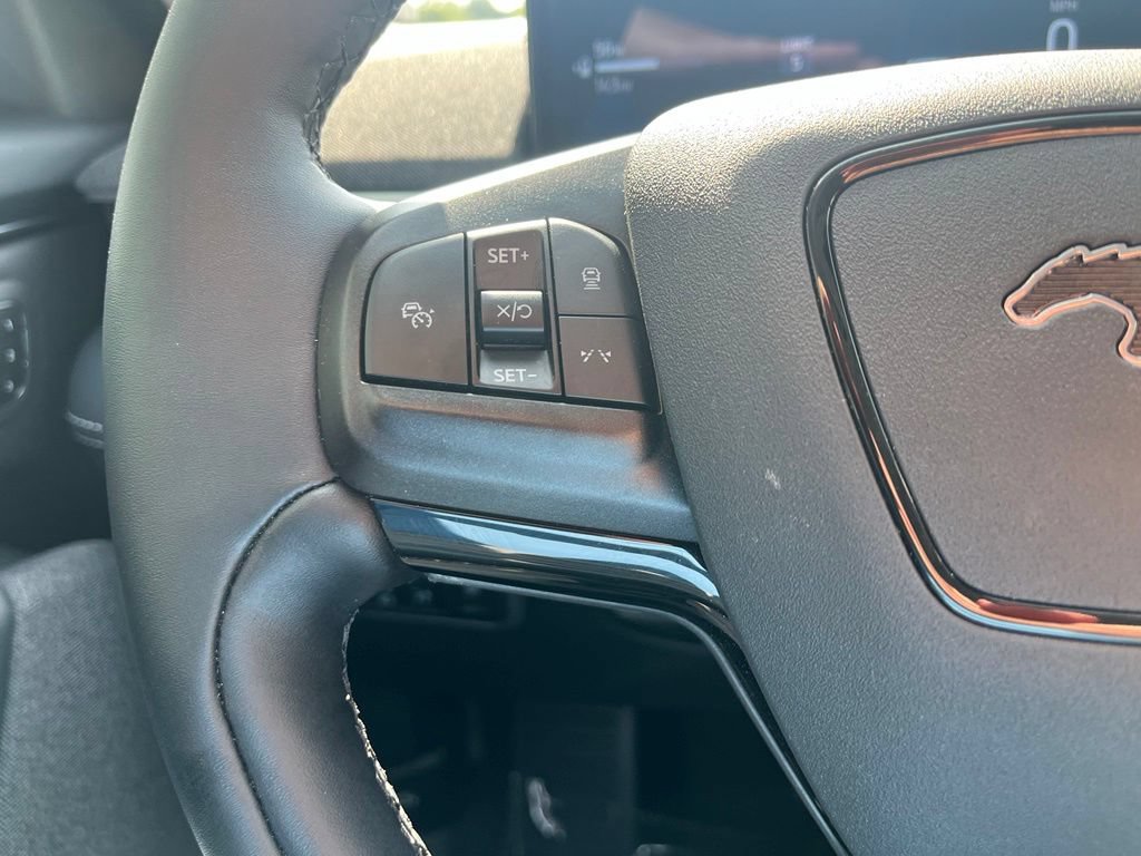 Used 2025 Ford Mustang Mach-E Premium AWD/4WD image 29
