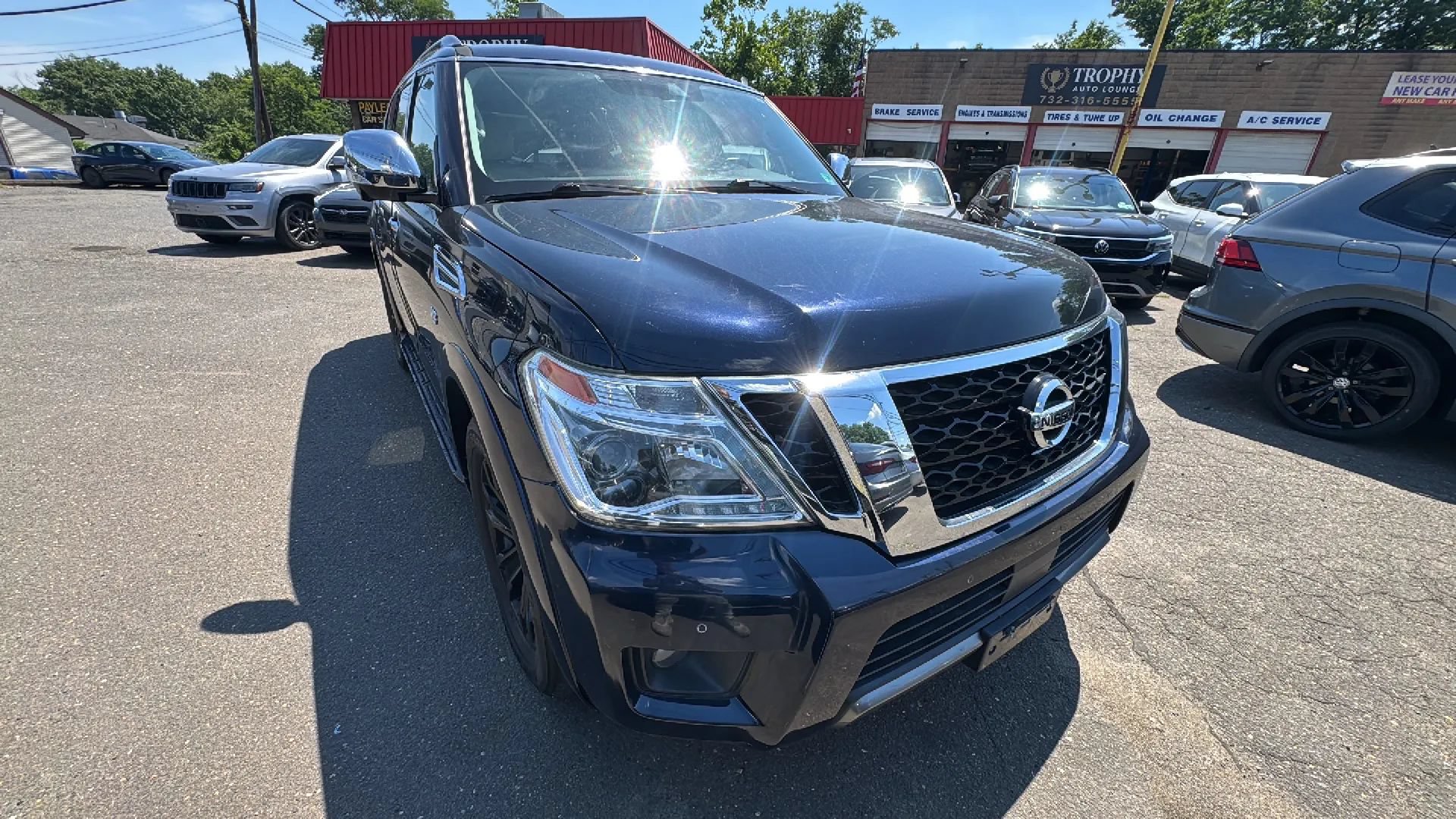 Used 2019 Nissan Armada Platinum w/ Interior Lighting Package AWD/4WD image 3