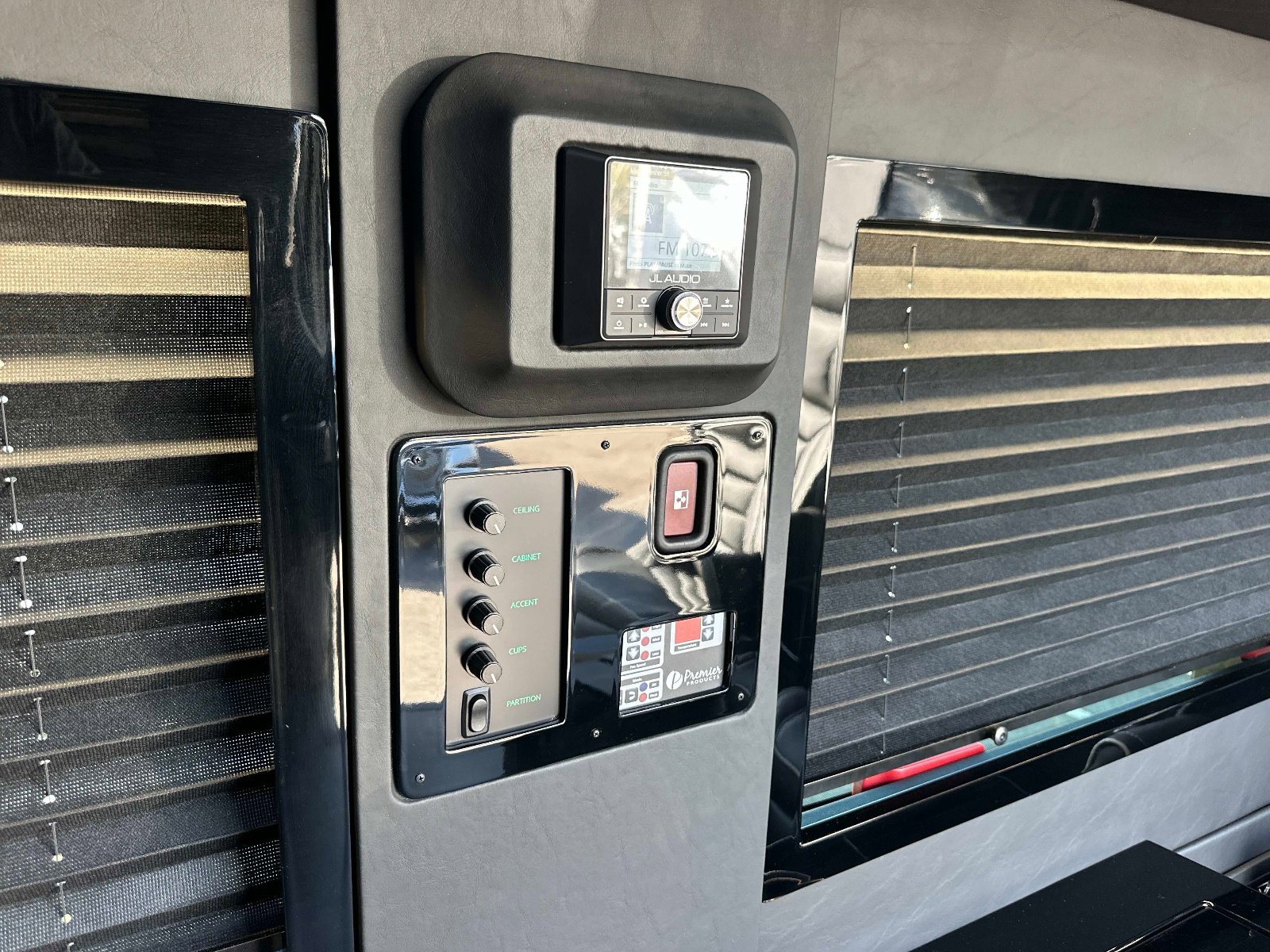 Used 2025 Mercedes-Benz Sprinter 3500 image 21