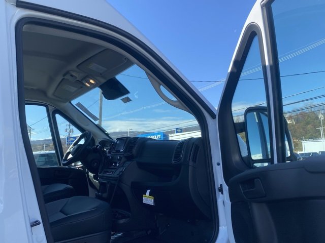 New 2026 RAM ProMaster 2500 w/ Convenience Group image 27