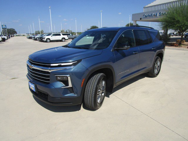 New 2026 Chevrolet Traverse LT w/ Driver Confidence Package image 3