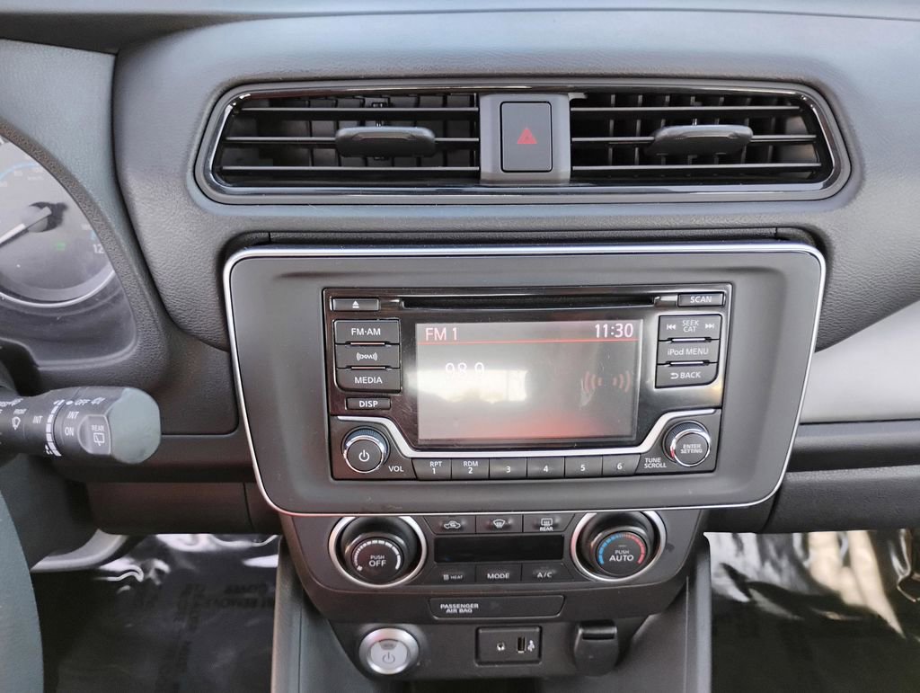 Used 2018 Nissan Leaf S w/ S Charge Package image 20