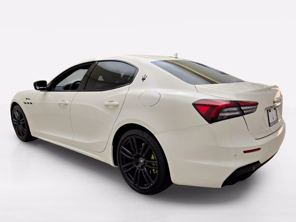 Certified 2023 Maserati Ghibli Modena RWD image 10