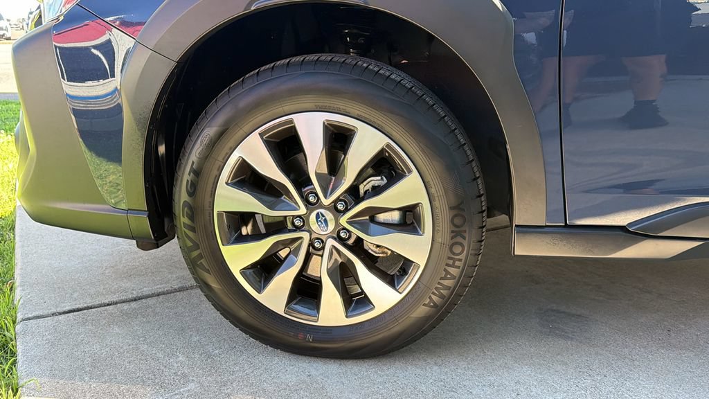 Used 2025 Subaru Outback Limited XT AWD/4WD image 10