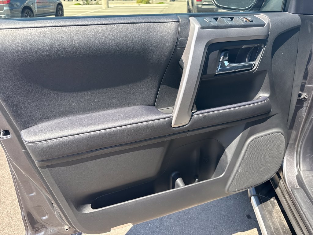 Used 2021 Toyota 4Runner SR5 Premium AWD/4WD image 12