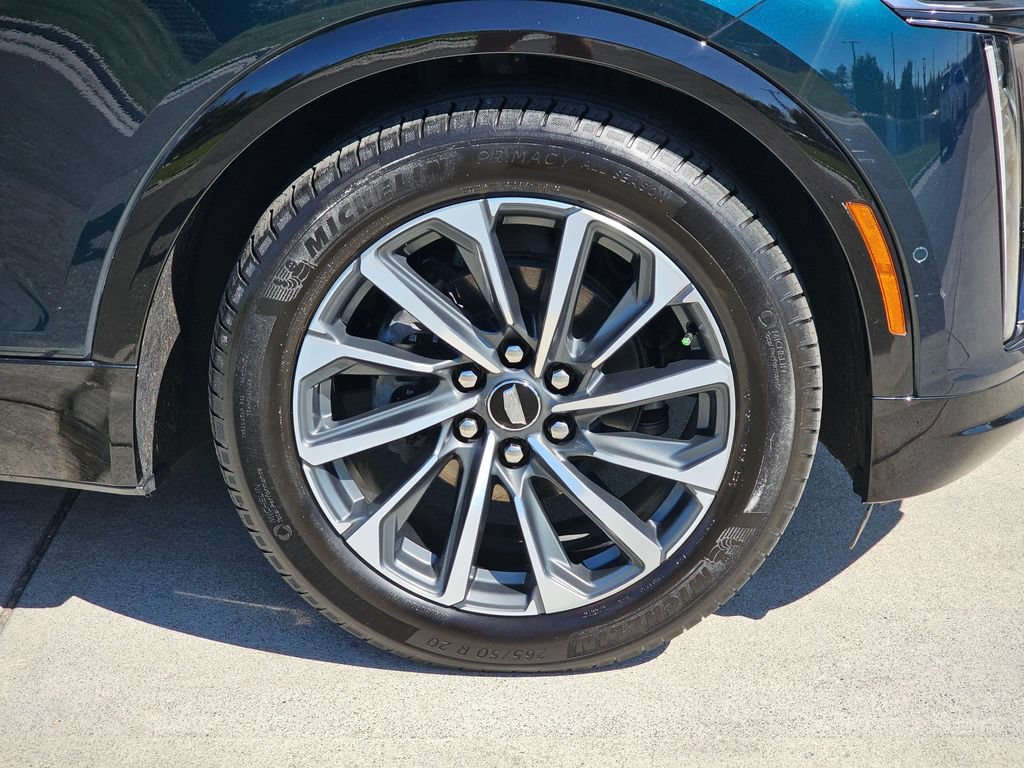Certified 2024 Cadillac Lyriq Sport w/ LPO, Floor Liner Package AWD/4WD image 9