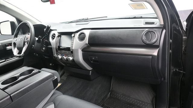 Used 2021 Toyota Tundra SR5 AWD/4WD image 11
