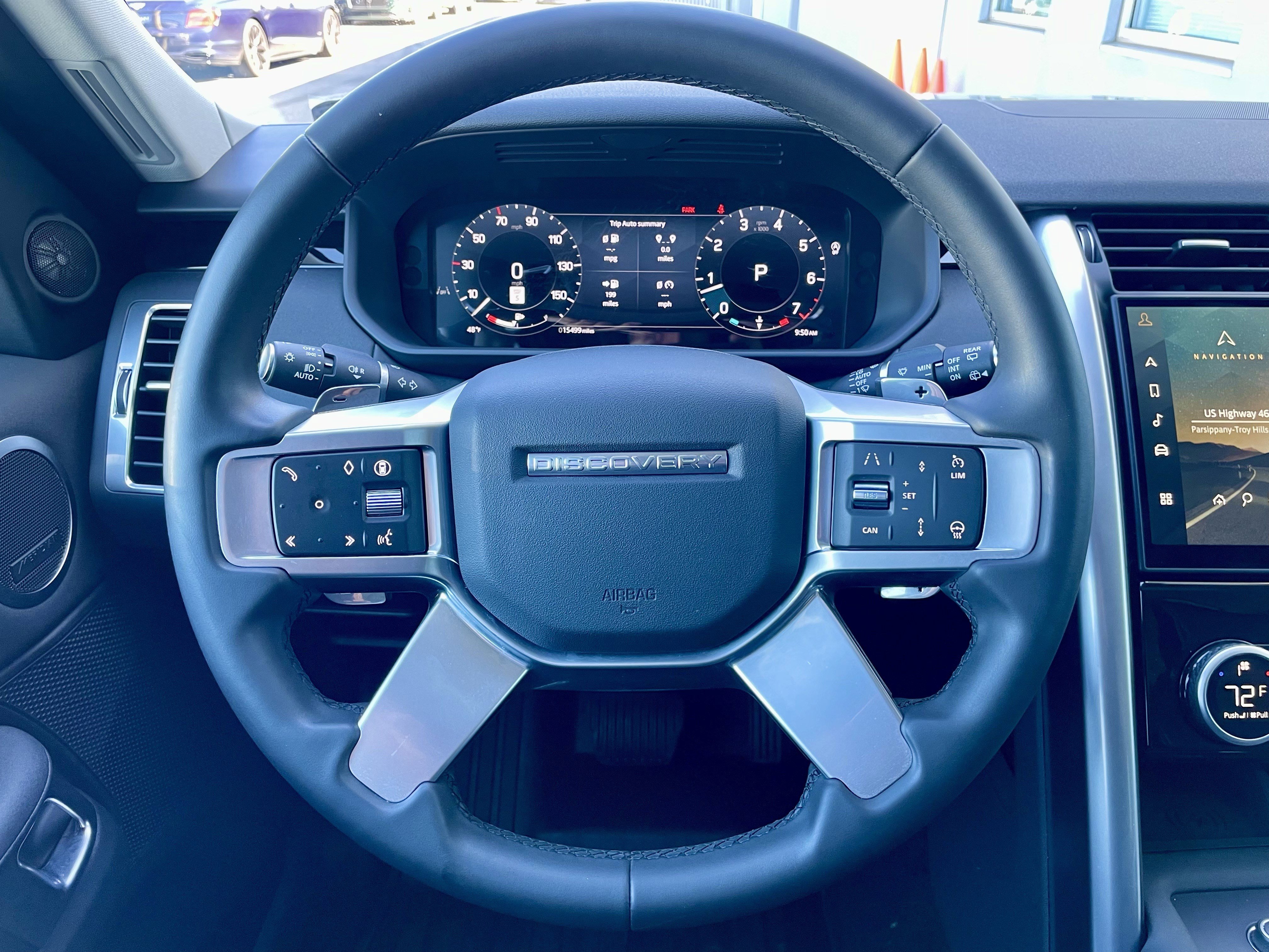 Certified 2024 Land Rover Discovery S AWD/4WD image 21