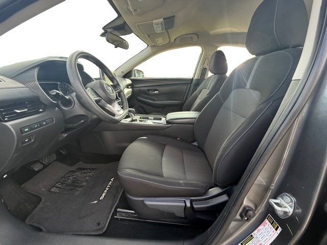 Used 2025 Nissan Sentra SV image 13
