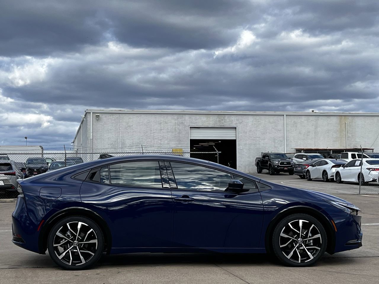 New 2026 Toyota Prius XSE Premium image 3