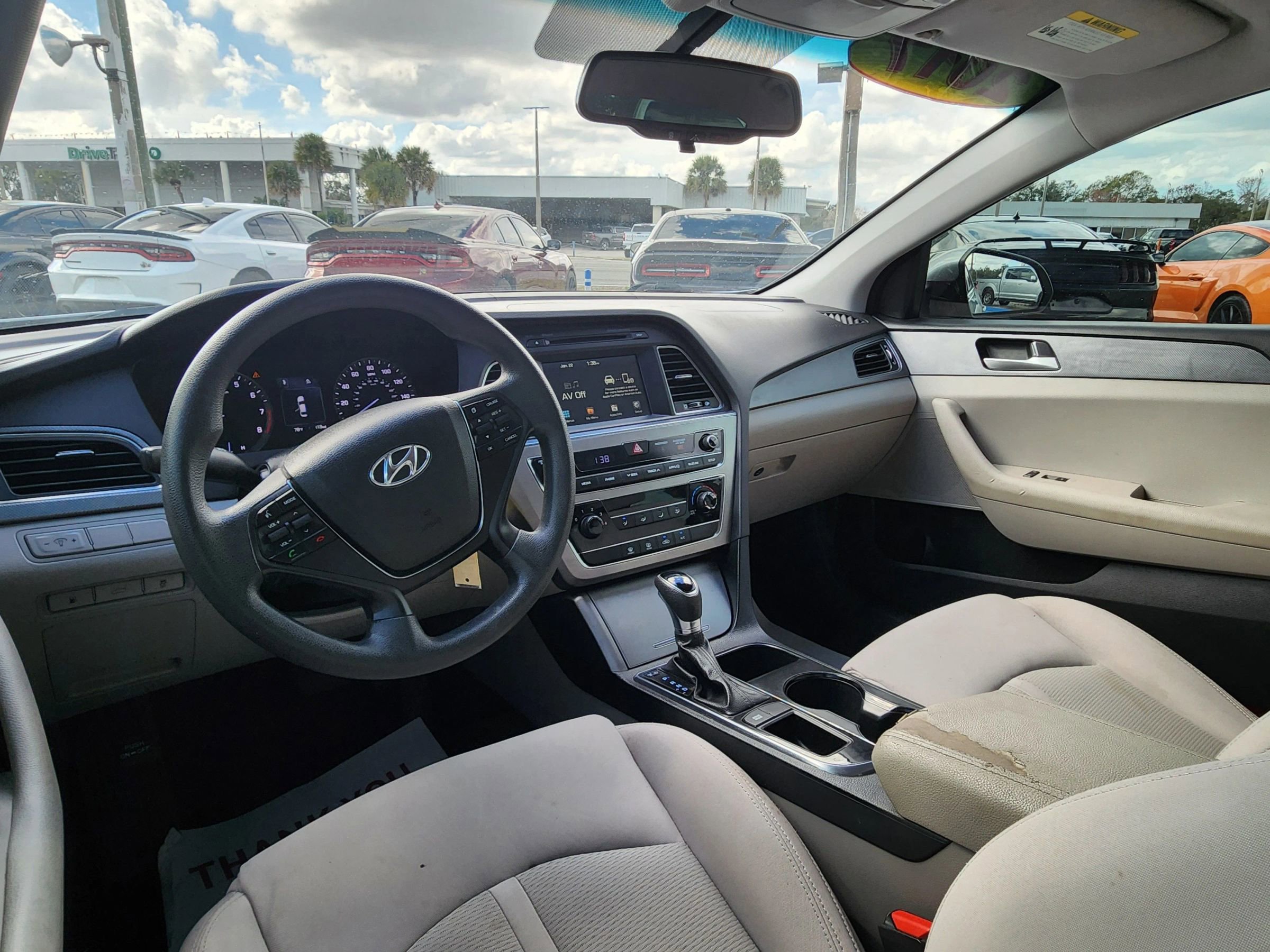 Used 2017 Hyundai Sonata SE image 13