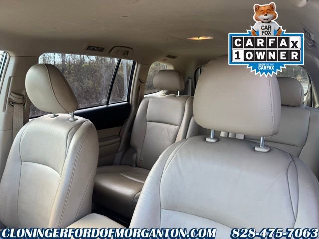 Used 2010 Toyota Highlander 4WD image 22