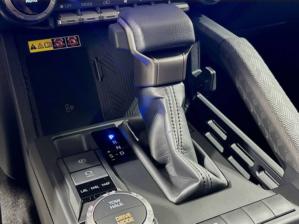 New 2025 Toyota 4Runner Limited image 16