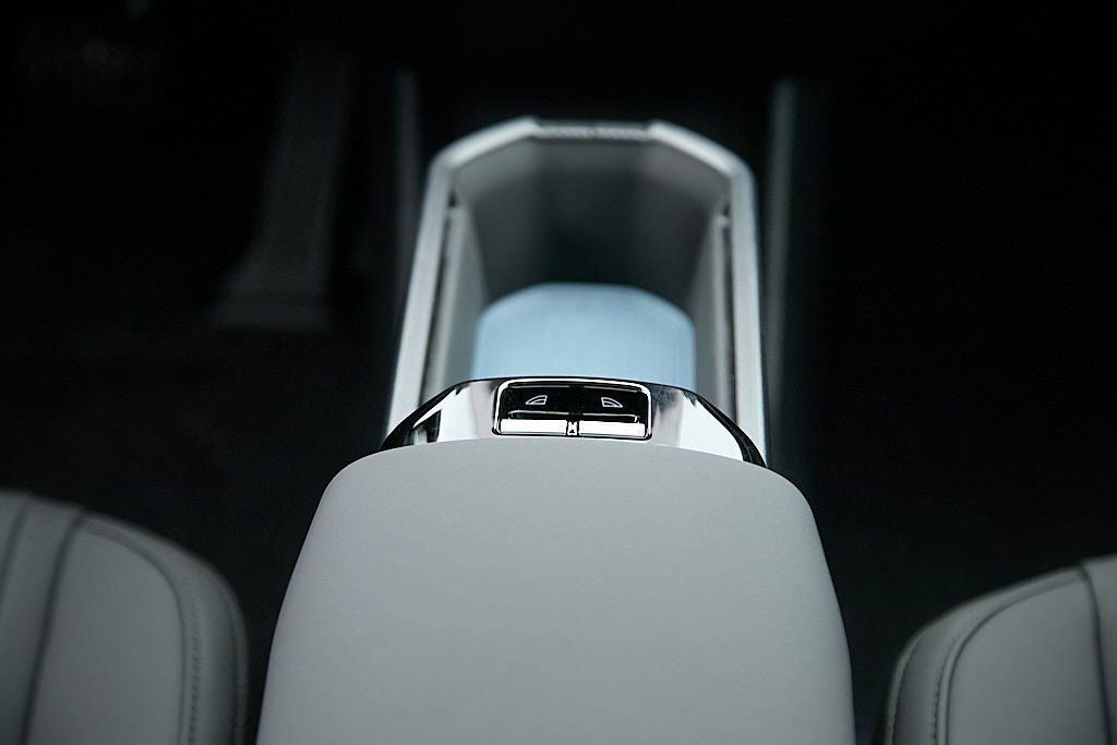 New 2026 Volvo EX30 Plus w/ Climate Package image 26