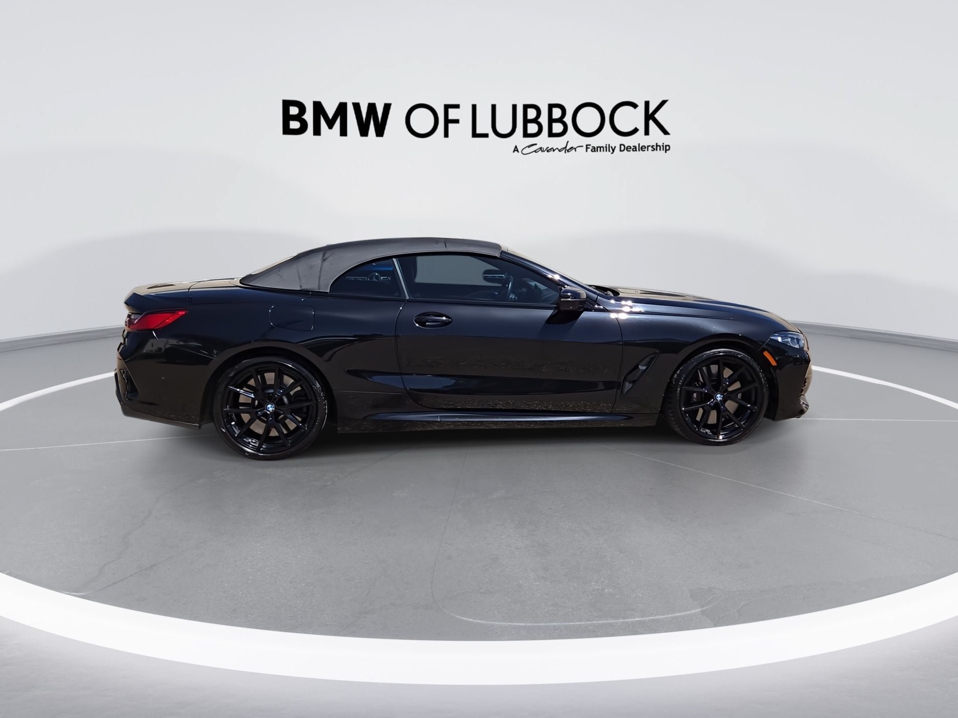 Used 2024 BMW M850i xDrive Convertible AWD/4WD image 9