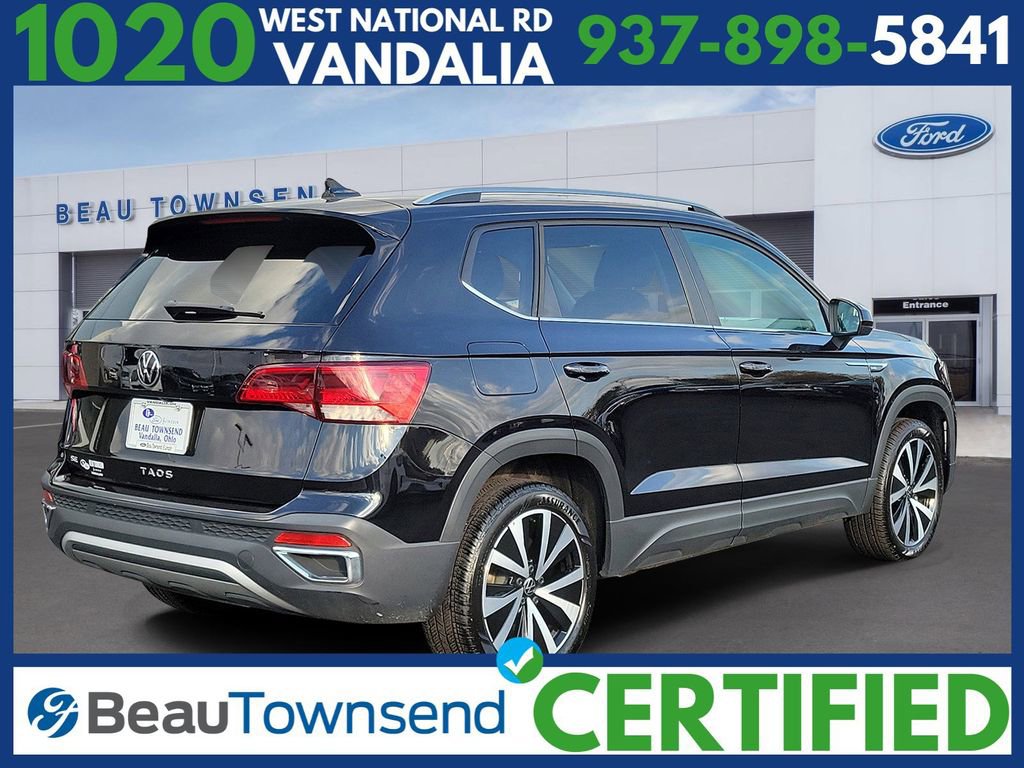 Used 2024 Volkswagen Taos SE image 4