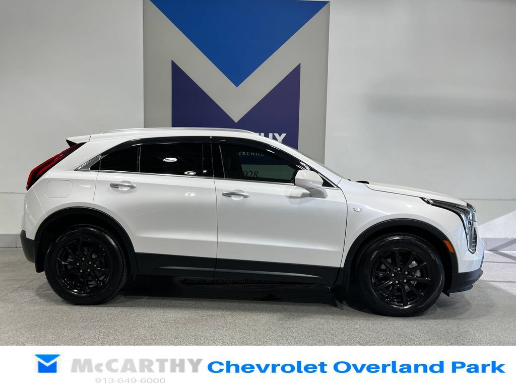 Used 2022 Cadillac XT4 Luxury w/ Cold Weather Package AWD/4WD image 4