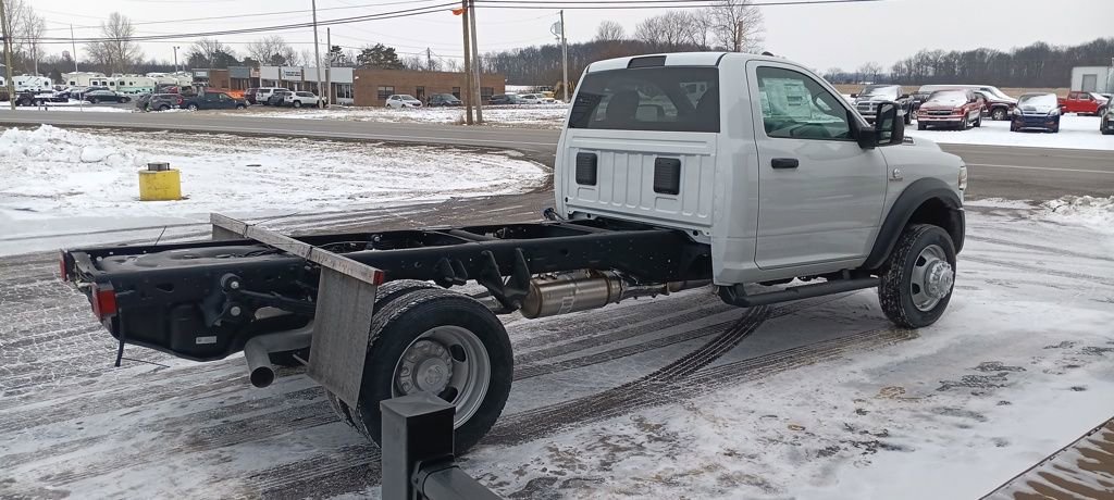 New 2024 RAM 5500 Tradesman image 8