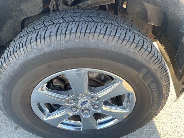 Used 2018 Ford F150 Lariat w/ Equipment Group 502A Luxury image 18