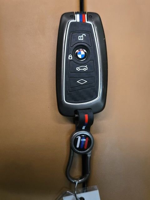 Used 2013 BMW 740Li xDrive image 27