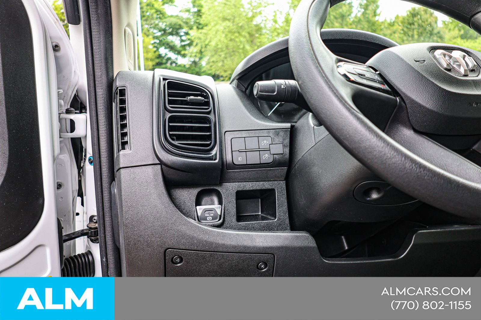 Used 2025 RAM ProMaster 2500 w/ Convenience Group FWD image 23