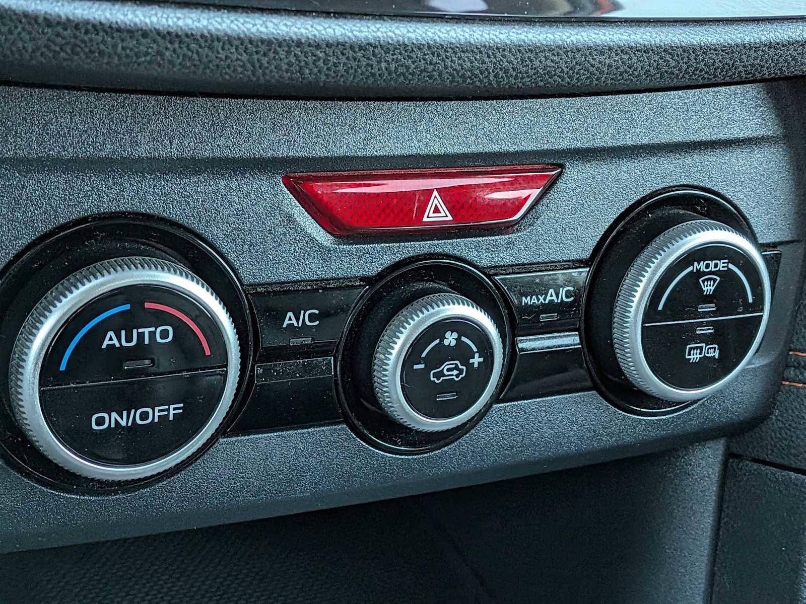 Used 2019 Subaru Crosstrek 2.0i Limited w/ Moonroof Package w/Navigation image 33