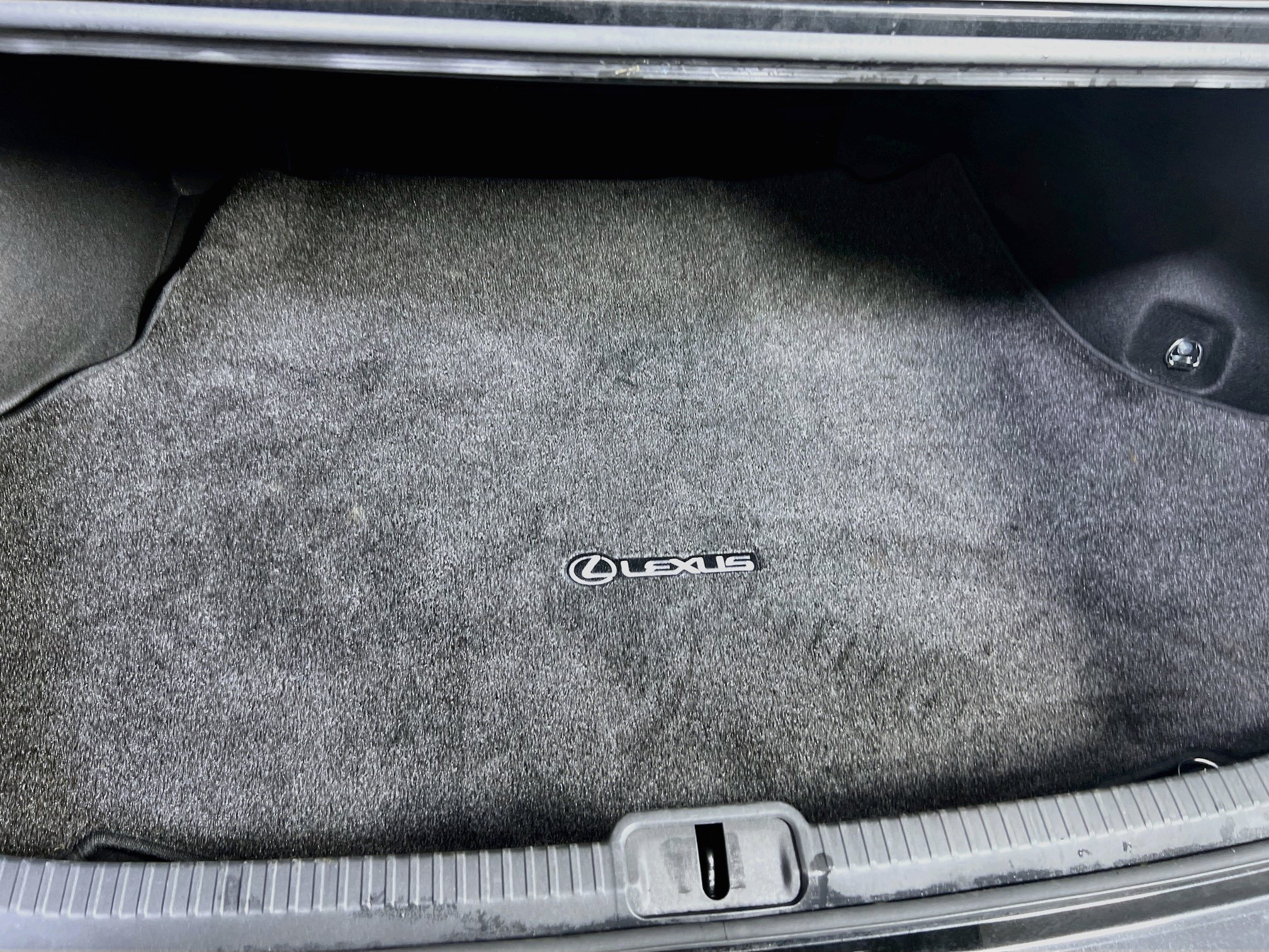 Used 2024 Lexus ES 300h w/ Premium Package FWD image 26