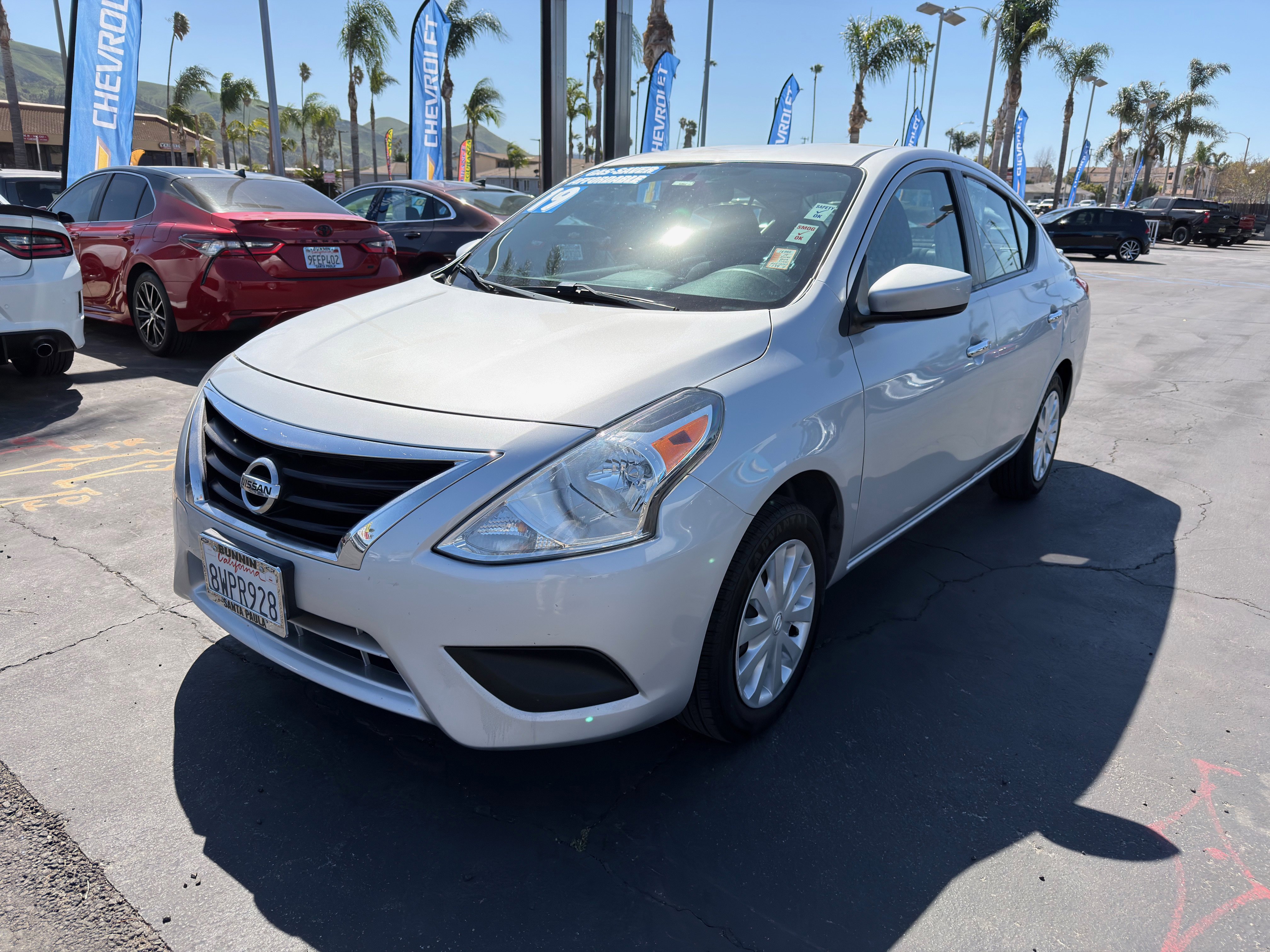 Used 2019 Nissan Versa SV image 4