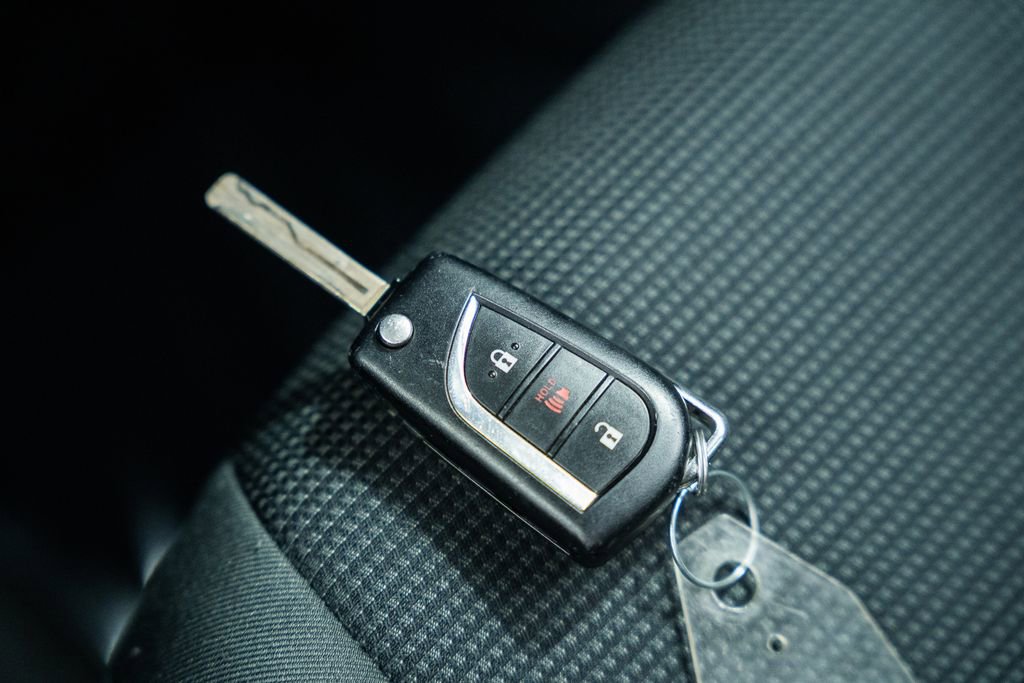 Used 2024 Toyota RAV4 LE image 38