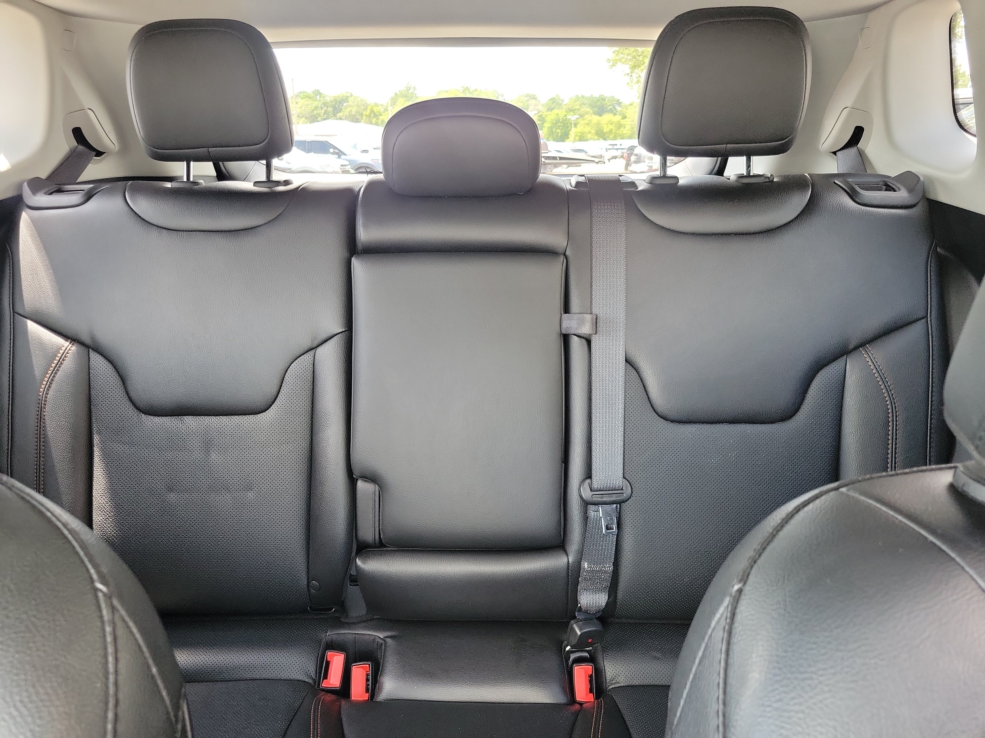 Used 2021 Jeep Compass Limited AWD/4WD image 11