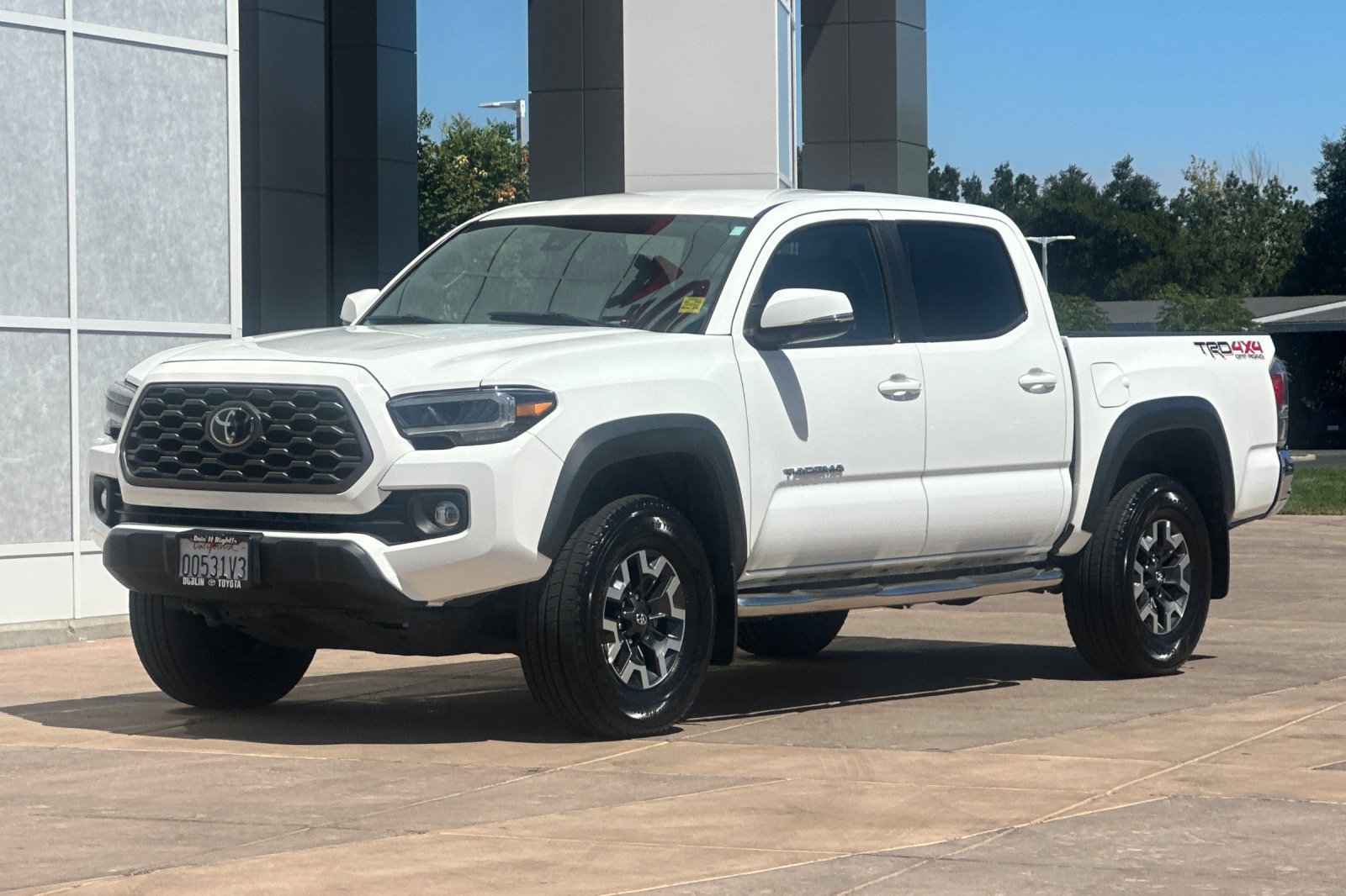 Used 2023 Toyota Tacoma TRD Off-Road AWD/4WD image 8