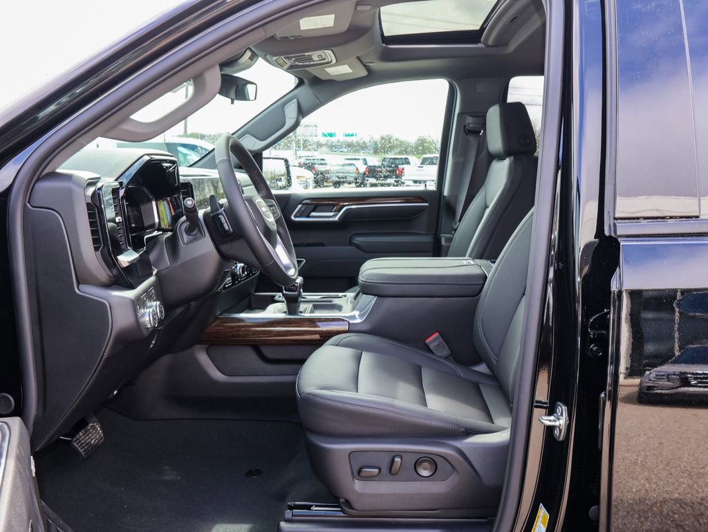 New 2026 GMC Sierra 1500 Elevation image 6
