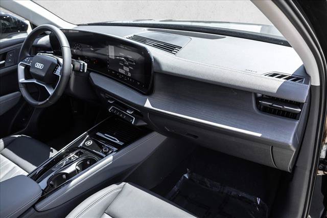 New 2026 Audi Q3 quattro 2.0T AWD/4WD image 24