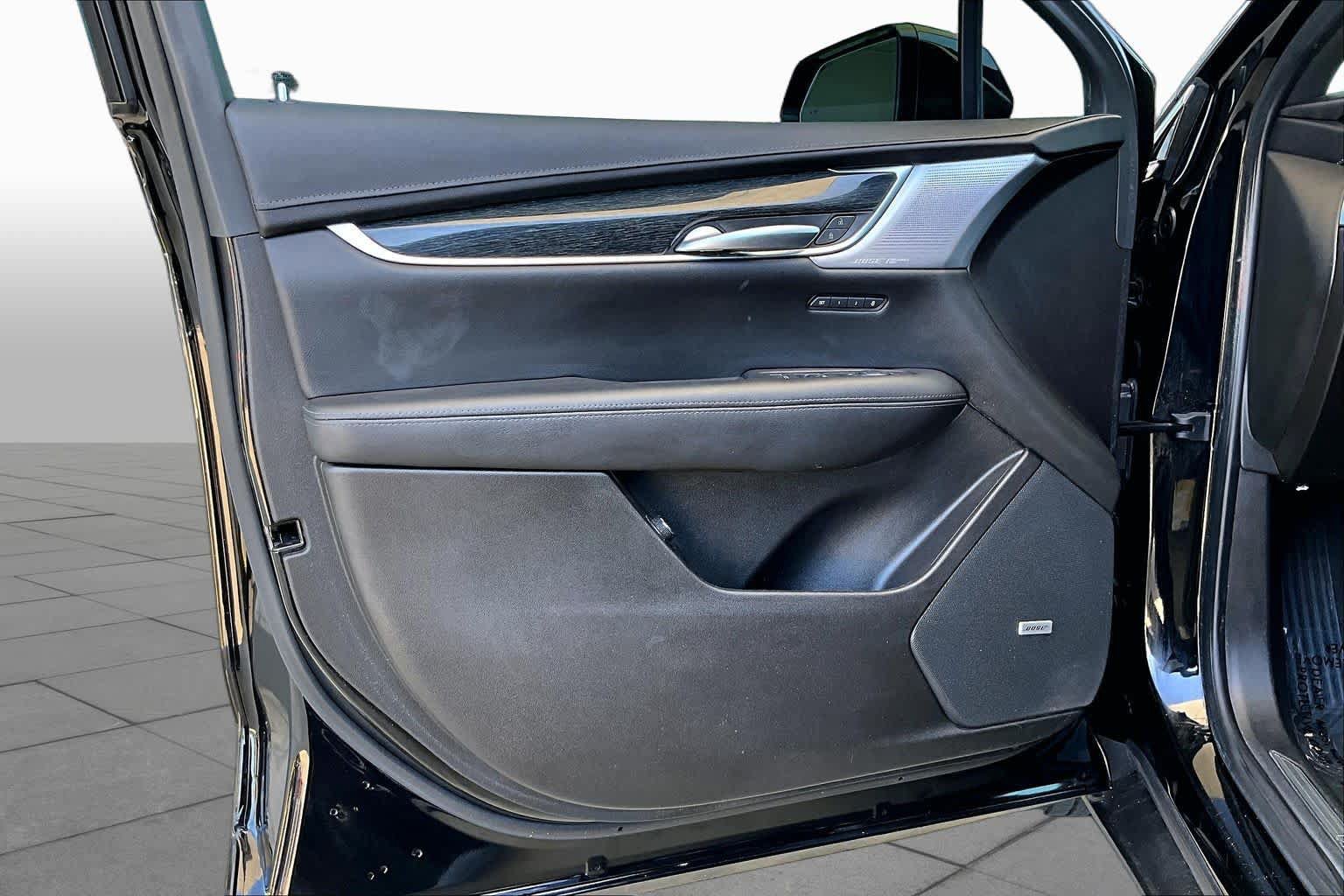 Used 2023 Cadillac XT5 Premium Luxury FWD image 19